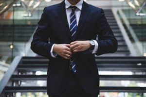hombre de traje